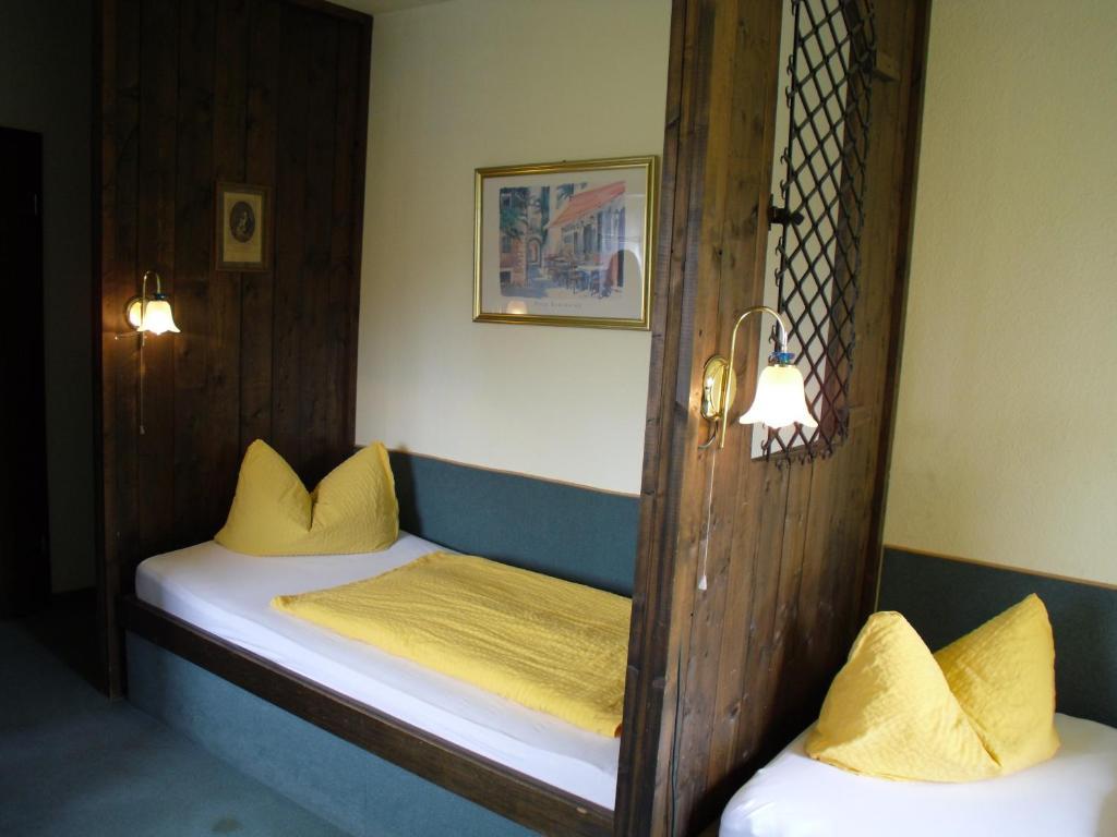 Frau Holle-Land-Hotel Witzenhausen Kamer foto