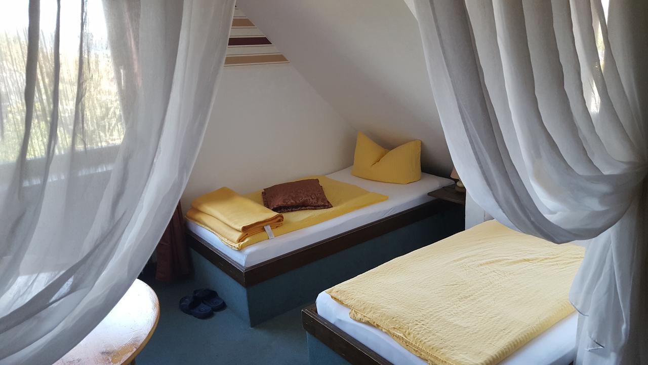 Frau Holle-Land-Hotel Witzenhausen Buitenkant foto