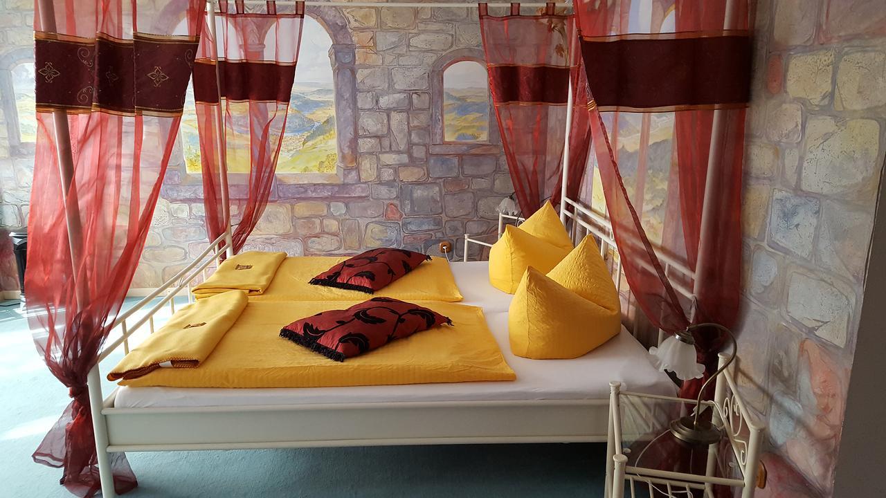 Frau Holle-Land-Hotel Witzenhausen Buitenkant foto